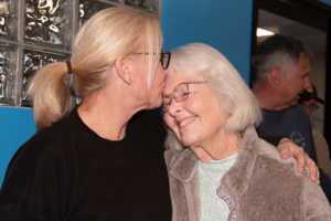 10 Ways to Be Kind to Dementia Caregivers