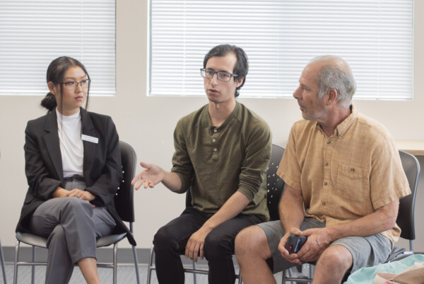 What Should I Expect in a Dementia Caregiver Support Group?