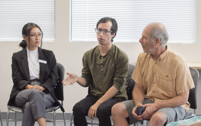 What Should I Expect in a Dementia Caregiver Support Group?